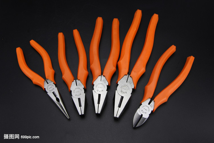 五金創(chuàng)想 當(dāng)鉗子跳出工具盒，開啟創(chuàng)意之旅